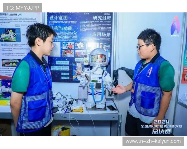 火箭球员带队参观航天城，拓展少年科学视野，火箭展厅